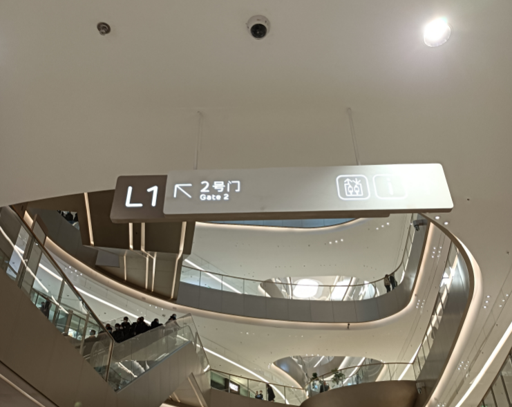 �̘I�^����R���ƏS���ļҺ�