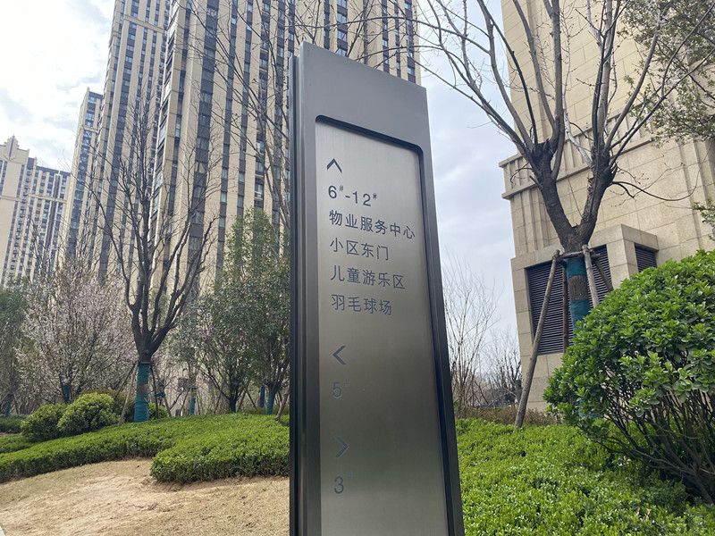 �V���ИIӰ푘��R���ƃr���3�����أ�